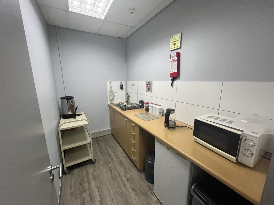To Let commercial Property for Rent in Tyger Valley Western Cape